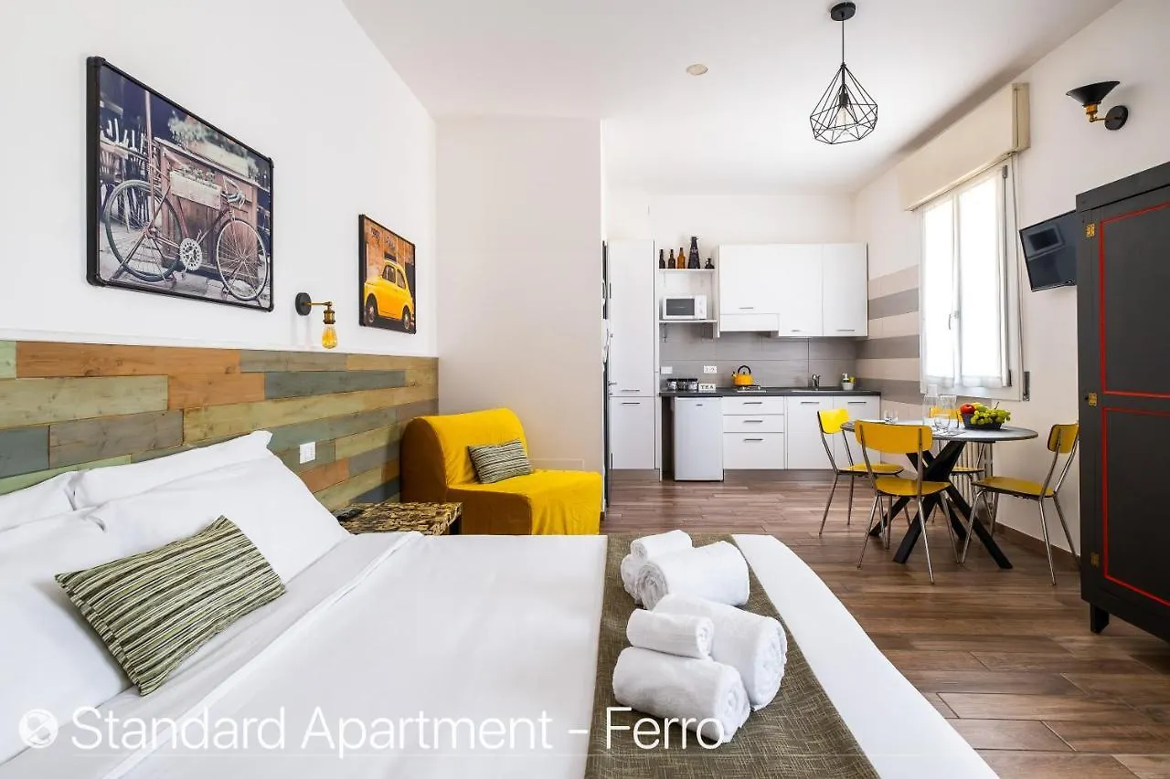Z8 Apartments Bologna 0*,